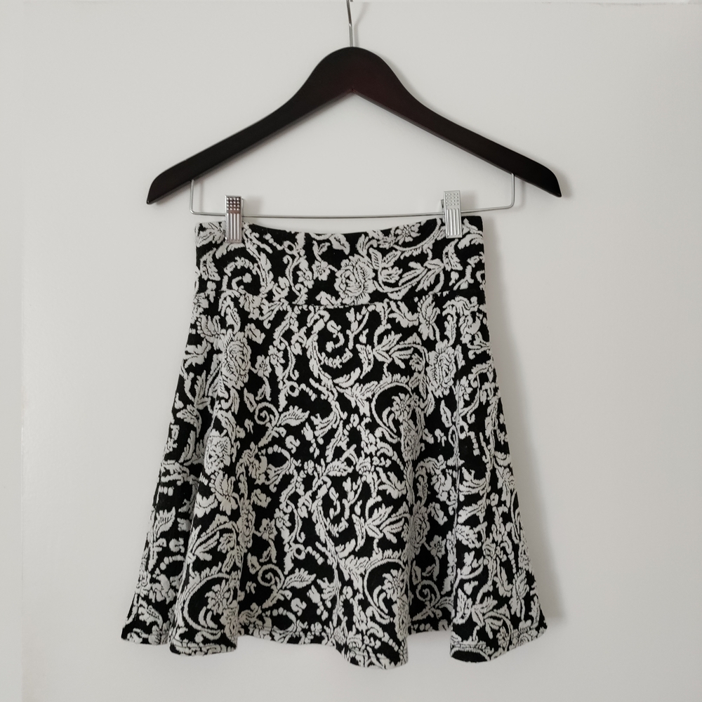 Kirra Black and White Skater Skirt